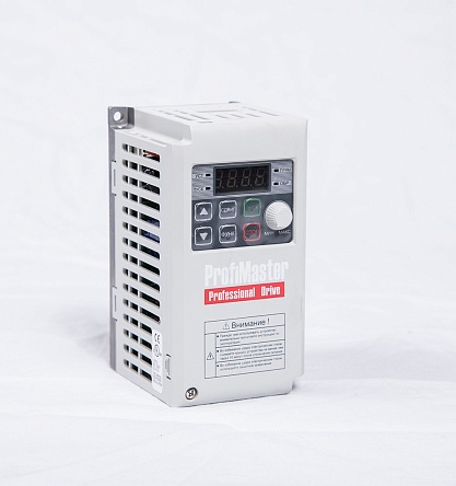 Преобразователь частоты PM-E520-0,2K-RUS (0,2 кВт)